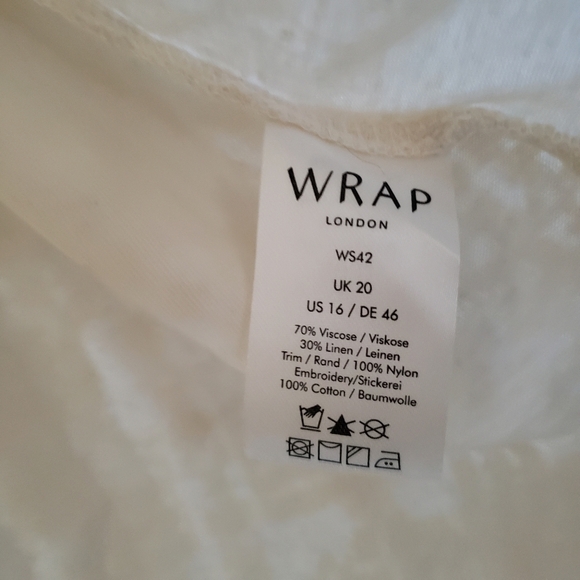 WRAP London Pop Over Cream Lace Top Blouse Embroidery Quater Zip Sz US 16, UK 20 - Picture 8 of 8